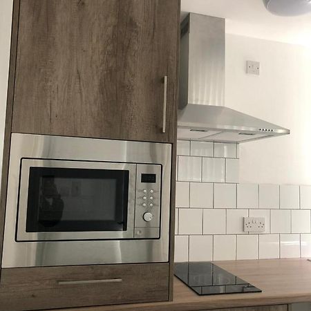 Luxury Lavish Studio Apartments Le1 莱切斯特 外观 照片