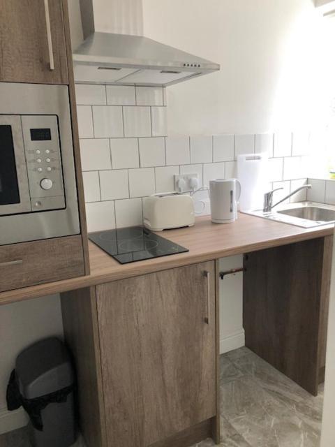 Luxury Lavish Studio Apartments Le1 莱切斯特 外观 照片