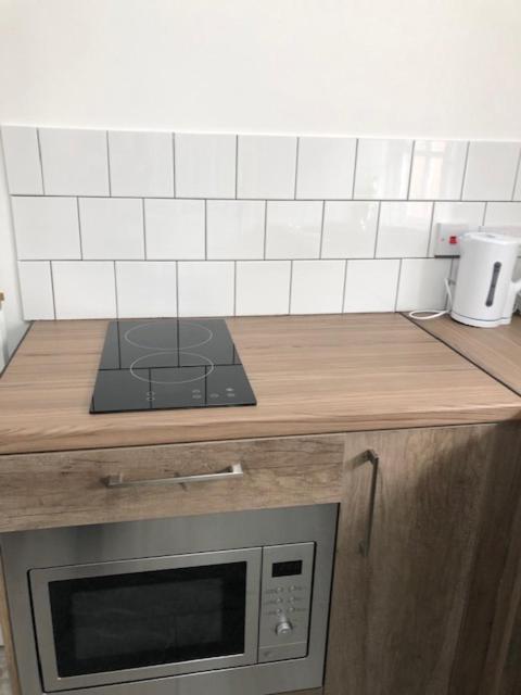 Luxury Lavish Studio Apartments Le1 莱切斯特 外观 照片