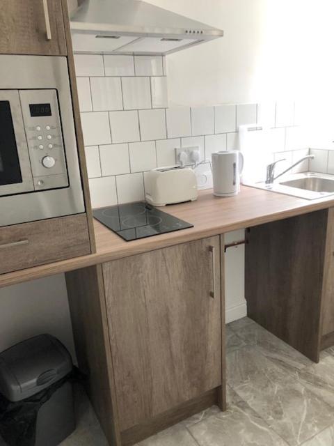 Luxury Lavish Studio Apartments Le1 莱切斯特 外观 照片